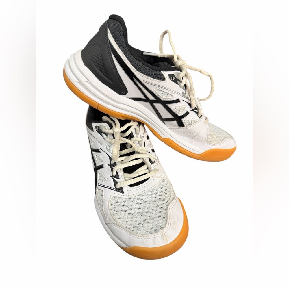 Womens UPCOURT 4 ASICS Volleyball shoes Size 8! Excellent condition. Rubber sole